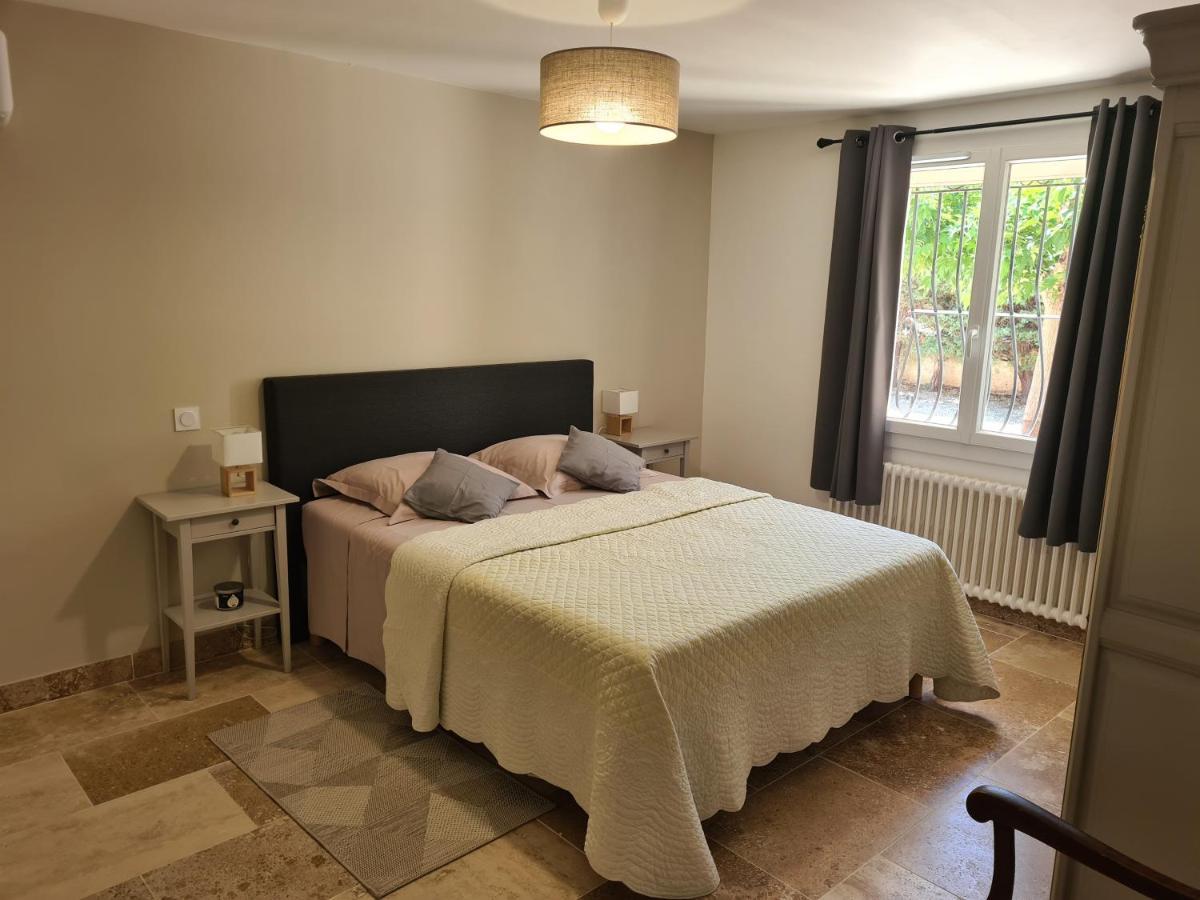 Villa les olivades à Cavaillon Extérieur photo